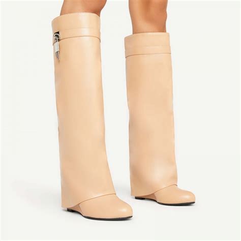 givenchy leder boots mit nieten dupe|givenchy lock boots dupe.